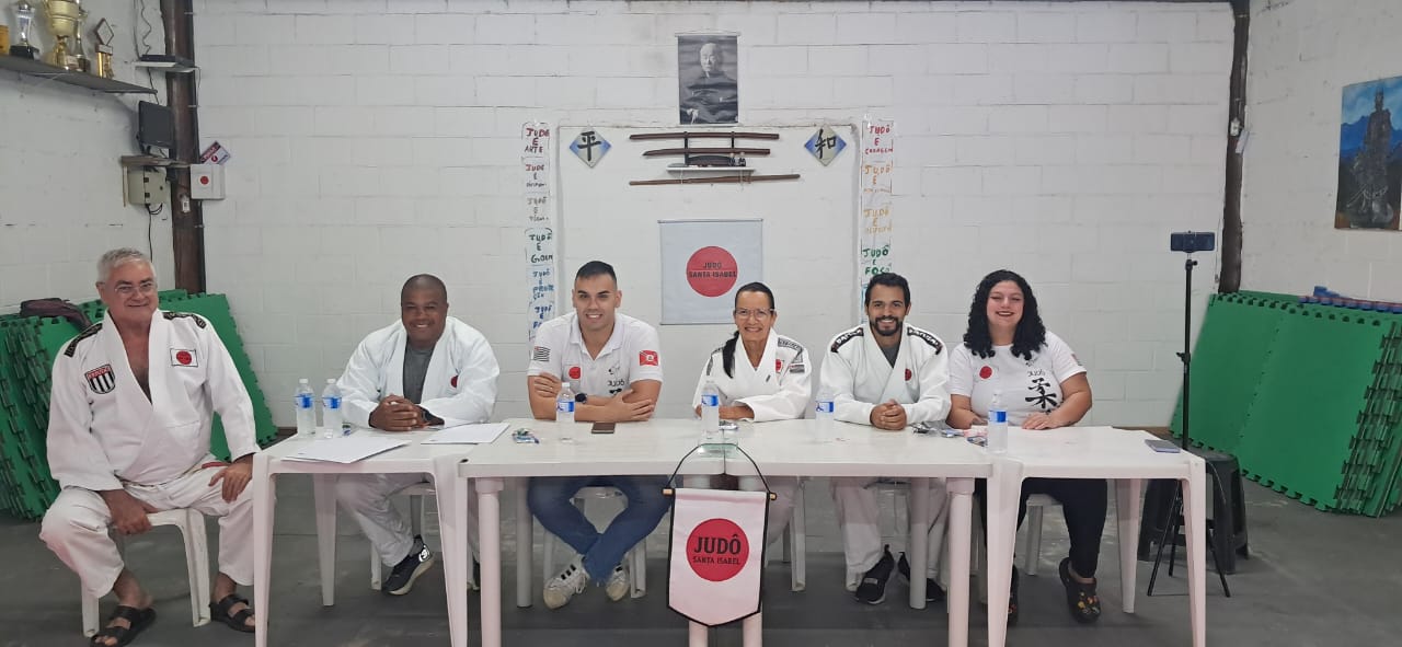Registro do exame de faixa preta — foto 2